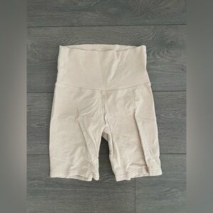 Women's Cream Shorts Aritzia TNA XS extra small high waist
